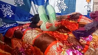 स्थल#1 वीडियो के लिए: Raggini bhabhi's steamy tete a vive with his husba...